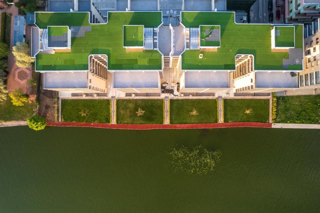 Butoaie Apartment *